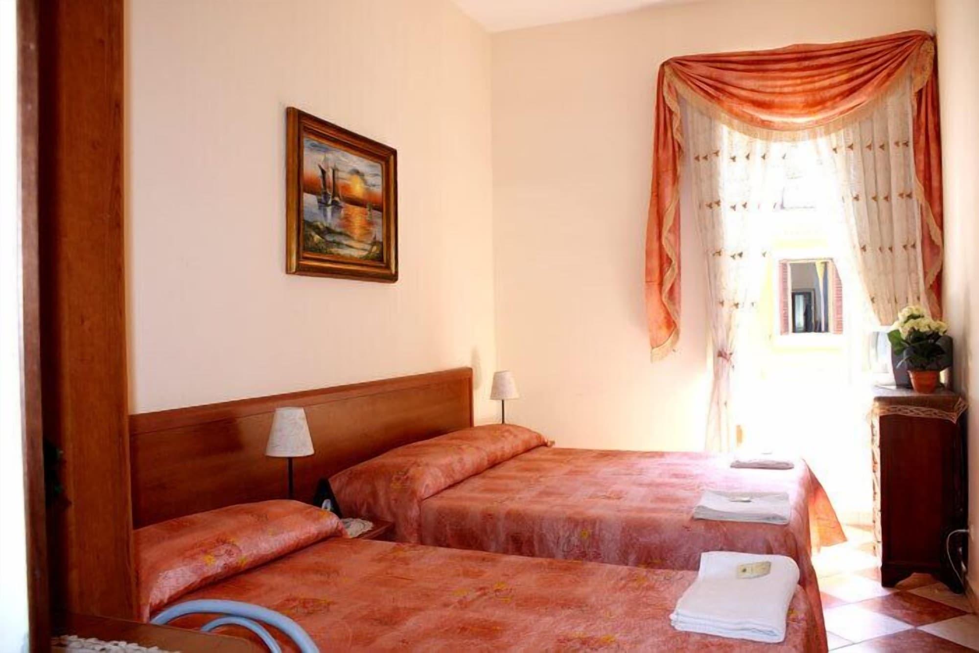 Sergio House Bed & Breakfast Rom