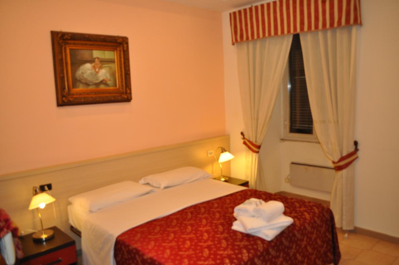 Sergio House Bed & Breakfast Rom